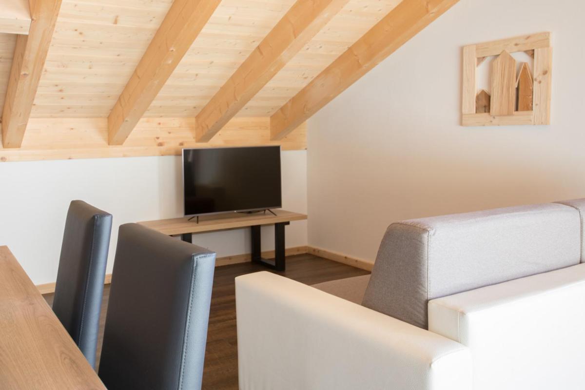 Latemar Fiemme Apartments Tesero Exterior photo